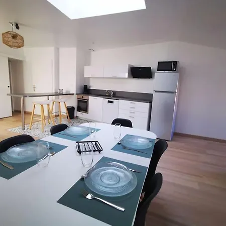 Logement Entier - 6 Pers - Wifi Et Linge Inclus