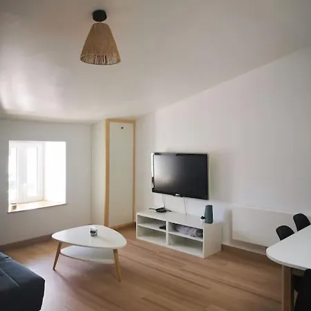 Logement Entier - 6 Pers - Wifi Et Linge Inclus *